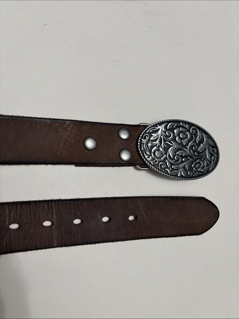 Full Grain Brown Leather Belt with Ornate Silver-Tone Floral Buckle - Picture 10 of 16